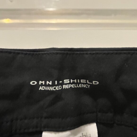 Columbia Anytime Outdoor Capri Women's Omni Shield Black Size 2 Drawstring - Picture 2 of 5